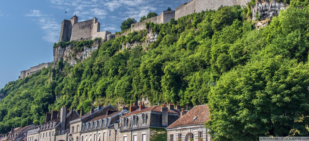 Notre cabinet comptable de Besançon vous accueille